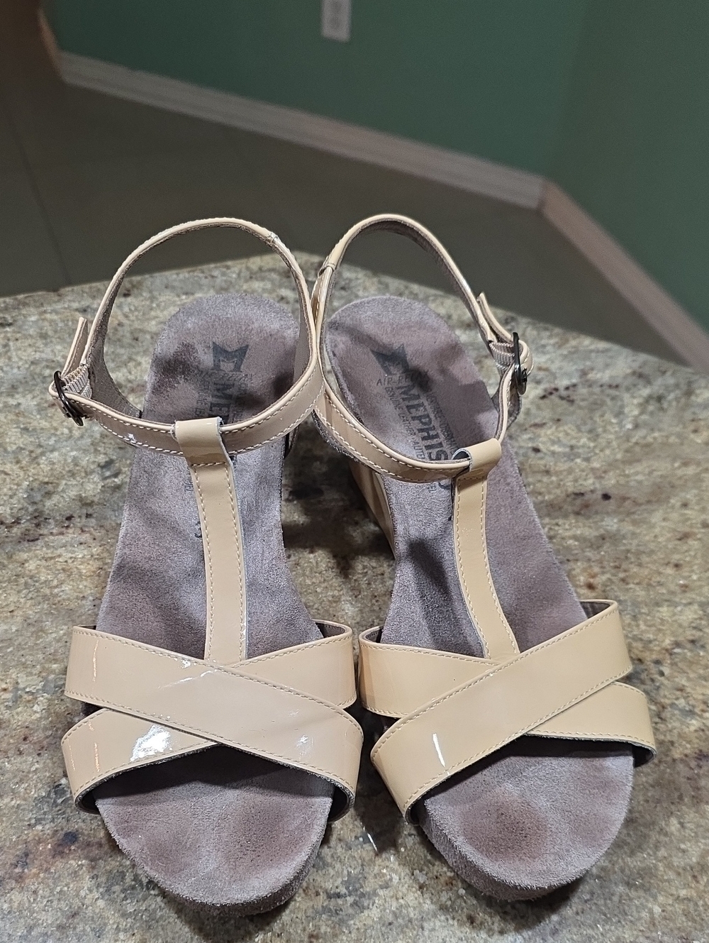 Mephisto Liviane Cream Wedge Sandals Size EU37 / US 6.5-7